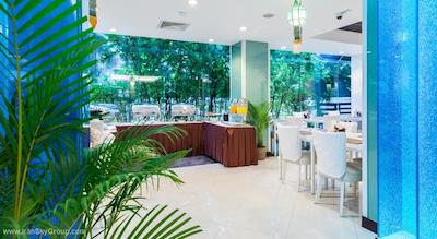 آی چک این میفر پراتونام