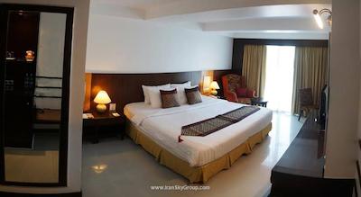 آی چک این میفر پراتونام