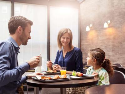 نوتل سویتز پاریز نرد 18ام