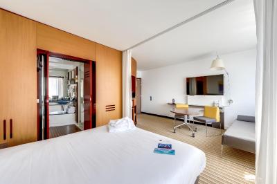 نوتل سویتز پاریز نرد 18ام