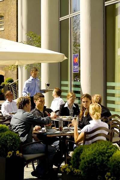 ماریت اکسکوتیو اپارتمنتز لندن کاناری وارف