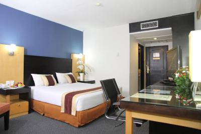 د جاکارتا اسپ جاکارتا هتل اند اسپا