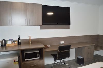 بست وسترن پلاس هتل د استیرلینگ رکهامپتون رکهامپتون