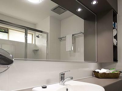 بست وسترن پلاس هتل د استیرلینگ رکهامپتون رکهامپتون