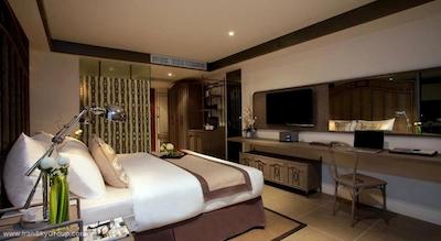 ریوا سوریا بانکوک