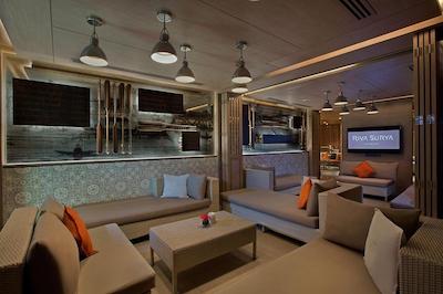 ریوا سوریا بانکوک