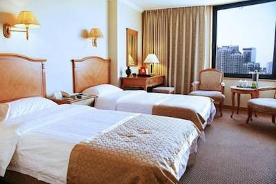 د تونتی فرست سنچری هتل