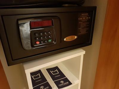 تون لج ساندتون