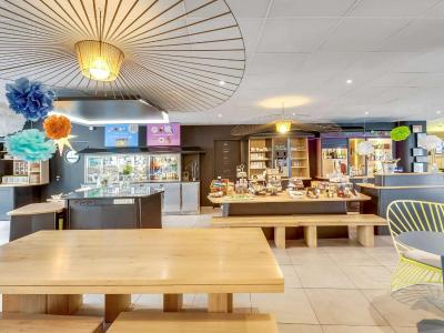 نوتل سویتز پاریز منترویل وینسنز