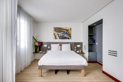 نوتل سویتز پاریز منترویل وینسنز