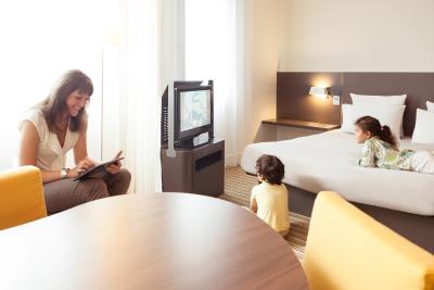 نوتل سویتز پاریز منترویل وینسنز