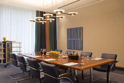 درینت کنگرسهتل مانهیم