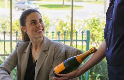 بست وسترن پلاس هول تری این