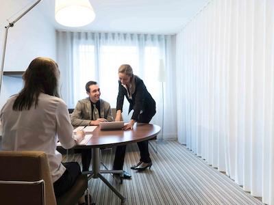 نوتل سویتز پاریز رویل-مالمیسُن