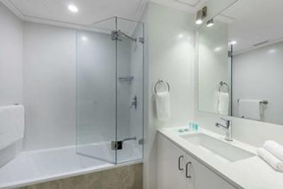 والدرف اسیدنی کبد سرویسد اپارتمنتز