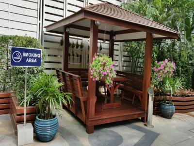 سنتر پوینت سوخومویت 10