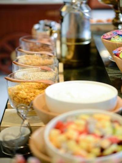 سنتر پوینت سوخومویت 10