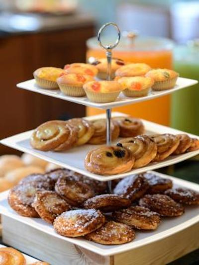 سنتر پوینت سوخومویت 10