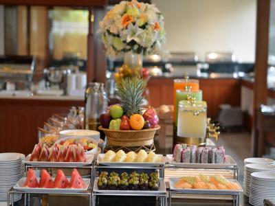 سنتر پوینت سوخومویت 10