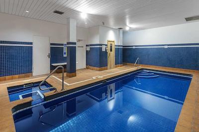 والدرف وولومولو واترز سرویسد اپارتمنتز