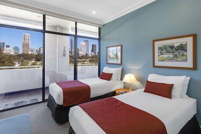 والدرف وولومولو واترز سرویسد اپارتمنتز