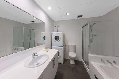 والدرف وولومولو واترز سرویسد اپارتمنتز