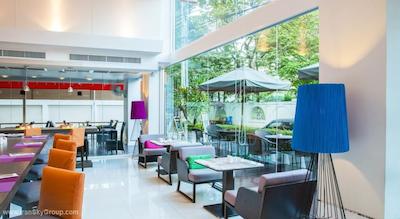 هتل سولو سوخومویت 2 بانکوک