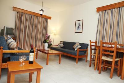 کفالز دامن هتل اپارتمنتز