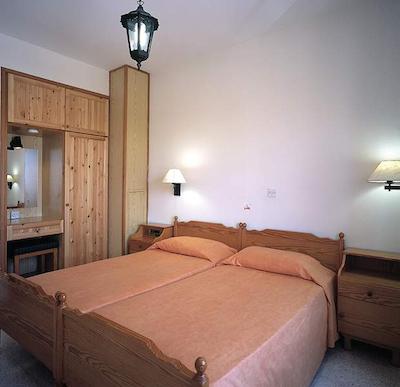 کفالز دامن هتل اپارتمنتز