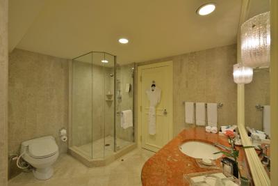 د شروود تیپی