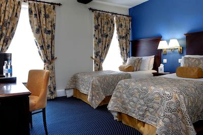 بست وسترن وسکس ریال هتل اند رستاورانت درچستر