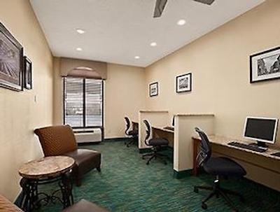 دز این بالتیمر اینر هاربر هتل