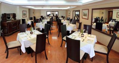 استلار ویندسُر هوس