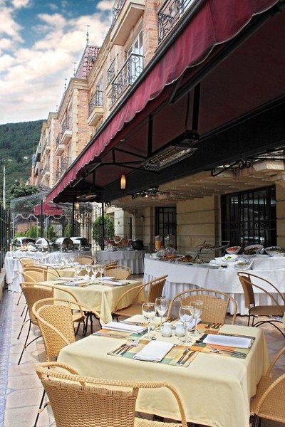 استلار ویندسُر هوس