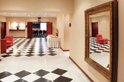 استلار ویندسُر هوس