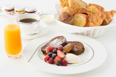 د پنینسولا تکیو