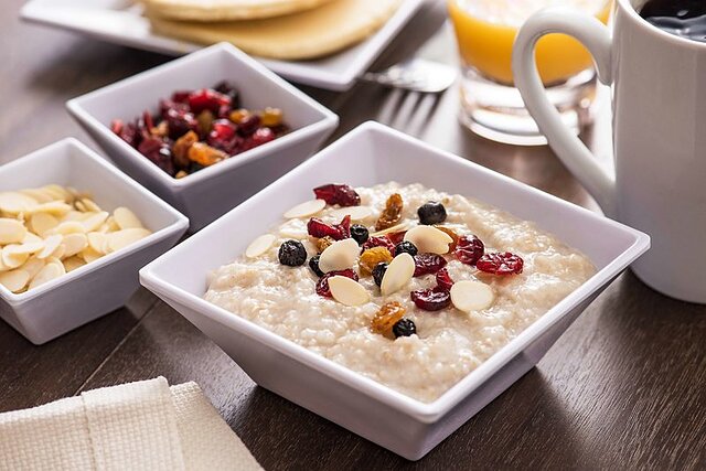 هیات پلاس چارلت آیرپرت/لاک پوینت