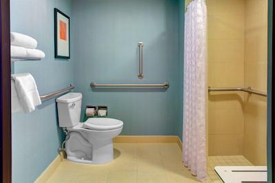 هیات پلاس چارلت آیرپرت/لاک پوینت