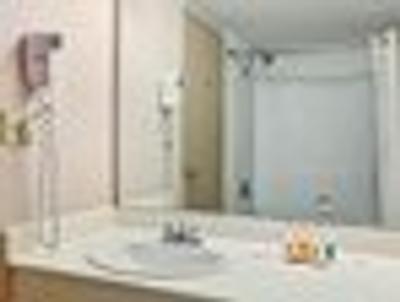 هوارد جهنسُن این کلومبیا