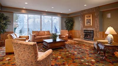 بست وسترن سیرکوز سیتی این