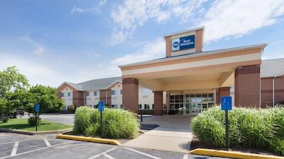 بست وسترن سیرکوز سیتی این