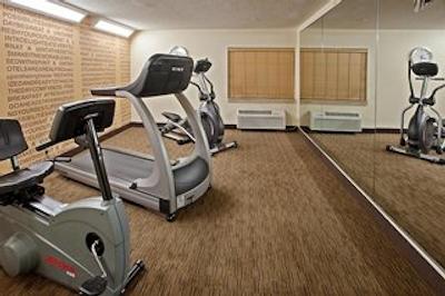 لا کوینتا این ناشویل آیرپرت