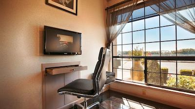 بست وسترن این