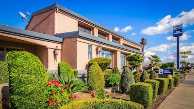 بست وسترن این