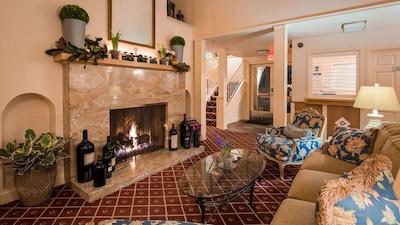 بست وسترن پلاس الم هوس این