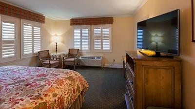 بست وسترن پلاس الم هوس این