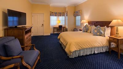 بست وسترن پلاس الم هوس این