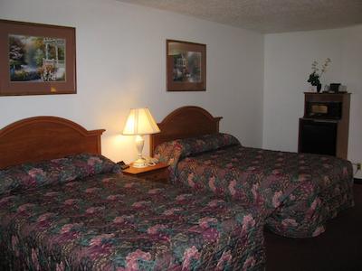 متل 6 پنتون بیچ ایل