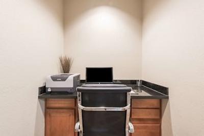 هاودرن سویتز بای ویندهام ادیسُن گالریا