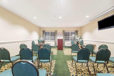 هاودرن سویتز بای ویندهام ادیسُن گالریا